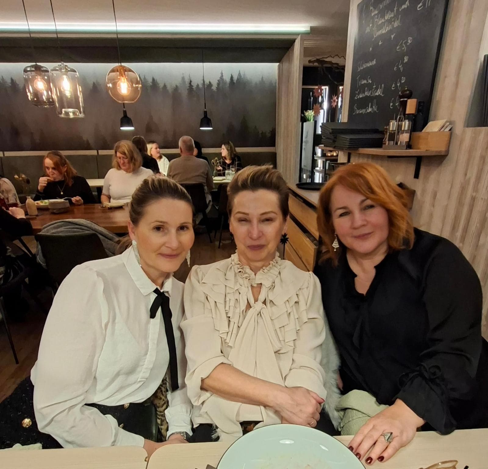 Tanja. Regina und Andrea